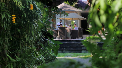 Stay & Explore Bali